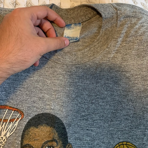 Vintage 1980s Salem Magic Johnson Lakers caricature t shirt! Great condition! - Picture 2 of 4